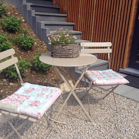 "Un Matin Au Jardin" Bed & Breakfast Francorchamps Exterior photo